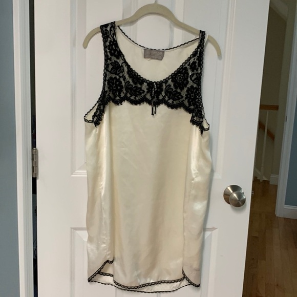 Vintage Ivory‎ with Black Lace Slipdress - Picture 1 of 8